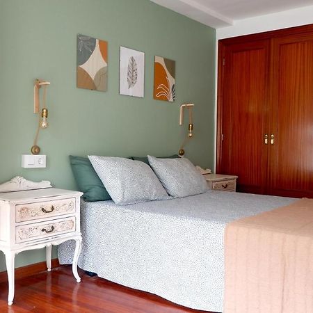 Casa Ledicia Lägenhet Castro Caldelas Exteriör bild